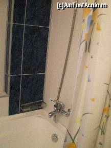 [P09] Cada de la Hotel Cara Pitesti. » foto by presario
 - 
<span class="allrVoted glyphicon glyphicon-heart hidden" id="av71164"></span>
<a class="m-l-10 hidden" id="sv71164" onclick="voting_Foto_DelVot(,71164,5669)" role="button">șterge vot <span class="glyphicon glyphicon-remove"></span></a>
<a id="v971164" class=" c-red"  onclick="voting_Foto_SetVot(71164)" role="button"><span class="glyphicon glyphicon-heart-empty"></span> <b>LIKE</b> = Votează poza</a> <img class="hidden"  id="f71164W9" src="/imagini/loader.gif" border="0" /><span class="AjErrMes hidden" id="e71164ErM"></span>