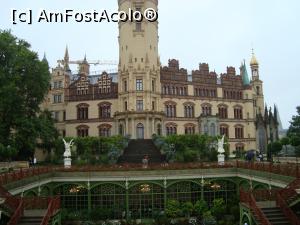 [P10] Schwerin -unul din cele mai frumoase castele ale Germaniei, in fosta Germanie de est, in Mecklenburg -Pomerania » foto by mireille
 - 
<span class="allrVoted glyphicon glyphicon-heart hidden" id="av795053"></span>
<a class="m-l-10 hidden" id="sv795053" onclick="voting_Foto_DelVot(,795053,5702)" role="button">șterge vot <span class="glyphicon glyphicon-remove"></span></a>
<a id="v9795053" class=" c-red"  onclick="voting_Foto_SetVot(795053)" role="button"><span class="glyphicon glyphicon-heart-empty"></span> <b>LIKE</b> = Votează poza</a> <img class="hidden"  id="f795053W9" src="/imagini/loader.gif" border="0" /><span class="AjErrMes hidden" id="e795053ErM"></span>