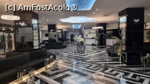 [P12] Lobby Prestige » foto by pepsi70ro
 - 
<span class="allrVoted glyphicon glyphicon-heart hidden" id="av1501487"></span>
<a class="m-l-10 hidden" id="sv1501487" onclick="voting_Foto_DelVot(,1501487,5706)" role="button">șterge vot <span class="glyphicon glyphicon-remove"></span></a>
<a id="v91501487" class=" c-red"  onclick="voting_Foto_SetVot(1501487)" role="button"><span class="glyphicon glyphicon-heart-empty"></span> <b>LIKE</b> = Votează poza</a> <img class="hidden"  id="f1501487W9" src="/imagini/loader.gif" border="0" /><span class="AjErrMes hidden" id="e1501487ErM"></span>