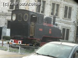 [P24] In dreptul garii ferovoiare este expusa o locomotiva cu abur » foto by Dan&Ema
 - 
<span class="allrVoted glyphicon glyphicon-heart hidden" id="av1022650"></span>
<a class="m-l-10 hidden" id="sv1022650" onclick="voting_Foto_DelVot(,1022650,5718)" role="button">șterge vot <span class="glyphicon glyphicon-remove"></span></a>
<a id="v91022650" class=" c-red"  onclick="voting_Foto_SetVot(1022650)" role="button"><span class="glyphicon glyphicon-heart-empty"></span> <b>LIKE</b> = Votează poza</a> <img class="hidden"  id="f1022650W9" src="/imagini/loader.gif" border="0" /><span class="AjErrMes hidden" id="e1022650ErM"></span>