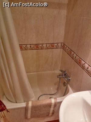 [P06] interior baie los alpes » foto by Cesere
 - 
<span class="allrVoted glyphicon glyphicon-heart hidden" id="av836323"></span>
<a class="m-l-10 hidden" id="sv836323" onclick="voting_Foto_DelVot(,836323,5747)" role="button">șterge vot <span class="glyphicon glyphicon-remove"></span></a>
<a id="v9836323" class=" c-red"  onclick="voting_Foto_SetVot(836323)" role="button"><span class="glyphicon glyphicon-heart-empty"></span> <b>LIKE</b> = Votează poza</a> <img class="hidden"  id="f836323W9" src="/imagini/loader.gif" border="0" /><span class="AjErrMes hidden" id="e836323ErM"></span>