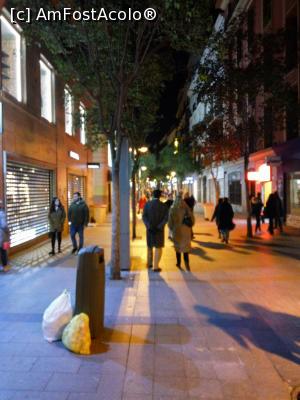 [P08] calle de fuencarral, seara » foto by Cesere
 - 
<span class="allrVoted glyphicon glyphicon-heart hidden" id="av836325"></span>
<a class="m-l-10 hidden" id="sv836325" onclick="voting_Foto_DelVot(,836325,5747)" role="button">șterge vot <span class="glyphicon glyphicon-remove"></span></a>
<a id="v9836325" class=" c-red"  onclick="voting_Foto_SetVot(836325)" role="button"><span class="glyphicon glyphicon-heart-empty"></span> <b>LIKE</b> = Votează poza</a> <img class="hidden"  id="f836325W9" src="/imagini/loader.gif" border="0" /><span class="AjErrMes hidden" id="e836325ErM"></span>