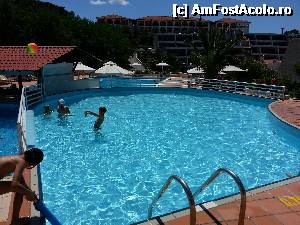 [P18] piscina pentru copii » foto by geosler
 - 
<span class="allrVoted glyphicon glyphicon-heart hidden" id="av499310"></span>
<a class="m-l-10 hidden" id="sv499310" onclick="voting_Foto_DelVot(,499310,5756)" role="button">șterge vot <span class="glyphicon glyphicon-remove"></span></a>
<a id="v9499310" class=" c-red"  onclick="voting_Foto_SetVot(499310)" role="button"><span class="glyphicon glyphicon-heart-empty"></span> <b>LIKE</b> = Votează poza</a> <img class="hidden"  id="f499310W9" src="/imagini/loader.gif" border="0" /><span class="AjErrMes hidden" id="e499310ErM"></span>