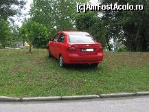 [P01] In Thasos - desi erau o gramada de locuri de parcare libere la mica distanta, trebuia sa fie si o masina parcata pe gazon, bineinteles ca din Romania » foto by vini
 - 
<span class="allrVoted glyphicon glyphicon-heart hidden" id="av147457"></span>
<a class="m-l-10 hidden" id="sv147457" onclick="voting_Foto_DelVot(,147457,5760)" role="button">șterge vot <span class="glyphicon glyphicon-remove"></span></a>
<a id="v9147457" class=" c-red"  onclick="voting_Foto_SetVot(147457)" role="button"><span class="glyphicon glyphicon-heart-empty"></span> <b>LIKE</b> = Votează poza</a> <img class="hidden"  id="f147457W9" src="/imagini/loader.gif" border="0" /><span class="AjErrMes hidden" id="e147457ErM"></span>