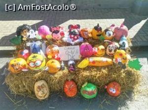 [P02] Festivalul dovleacului de la Sovata, arajamentele au fost realizate de elevii din Sovata » foto by dorgo
 - 
<span class="allrVoted glyphicon glyphicon-heart hidden" id="av1399170"></span>
<a class="m-l-10 hidden" id="sv1399170" onclick="voting_Foto_DelVot(,1399170,5760)" role="button">șterge vot <span class="glyphicon glyphicon-remove"></span></a>
<a id="v91399170" class=" c-red"  onclick="voting_Foto_SetVot(1399170)" role="button"><span class="glyphicon glyphicon-heart-empty"></span> <b>LIKE</b> = Votează poza</a> <img class="hidden"  id="f1399170W9" src="/imagini/loader.gif" border="0" /><span class="AjErrMes hidden" id="e1399170ErM"></span>