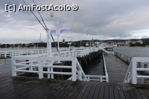 [P28] Sopot, Molo, spre capătul lui, se văd clădirile în depărtare... » foto by mprofeanu
 - 
<span class="allrVoted glyphicon glyphicon-heart hidden" id="av1385332"></span>
<a class="m-l-10 hidden" id="sv1385332" onclick="voting_Foto_DelVot(,1385332,5798)" role="button">șterge vot <span class="glyphicon glyphicon-remove"></span></a>
<a id="v91385332" class=" c-red"  onclick="voting_Foto_SetVot(1385332)" role="button"><span class="glyphicon glyphicon-heart-empty"></span> <b>LIKE</b> = Votează poza</a> <img class="hidden"  id="f1385332W9" src="/imagini/loader.gif" border="0" /><span class="AjErrMes hidden" id="e1385332ErM"></span>