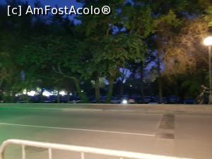 [P14] Drumul cu maşina de la Bucureşti la Albena - parcarea » foto by nicole33
 - 
<span class="allrVoted glyphicon glyphicon-heart hidden" id="av1385823"></span>
<a class="m-l-10 hidden" id="sv1385823" onclick="voting_Foto_DelVot(,1385823,5875)" role="button">șterge vot <span class="glyphicon glyphicon-remove"></span></a>
<a id="v91385823" class=" c-red"  onclick="voting_Foto_SetVot(1385823)" role="button"><span class="glyphicon glyphicon-heart-empty"></span> <b>LIKE</b> = Votează poza</a> <img class="hidden"  id="f1385823W9" src="/imagini/loader.gif" border="0" /><span class="AjErrMes hidden" id="e1385823ErM"></span>