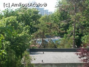 [P07] O poza draga mie. In stanga, in coltul superior al cladirii, este familia de pescarusi. Daca se duce cineva acolo, as dori sa stiu ce s-a ales de acesti pui.  » foto by cristina47*
 - 
<span class="allrVoted glyphicon glyphicon-heart hidden" id="av860605"></span>
<a class="m-l-10 hidden" id="sv860605" onclick="voting_Foto_DelVot(,860605,5878)" role="button">șterge vot <span class="glyphicon glyphicon-remove"></span></a>
<a id="v9860605" class=" c-red"  onclick="voting_Foto_SetVot(860605)" role="button"><span class="glyphicon glyphicon-heart-empty"></span> <b>LIKE</b> = Votează poza</a> <img class="hidden"  id="f860605W9" src="/imagini/loader.gif" border="0" /><span class="AjErrMes hidden" id="e860605ErM"></span>