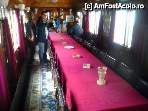 [P14] Trenul Regal - la Linia 14 din Gara de Nord; detalii din interior » foto by Dragoș_MD
 - 
<span class="allrVoted glyphicon glyphicon-heart hidden" id="av505243"></span>
<a class="m-l-10 hidden" id="sv505243" onclick="voting_Foto_DelVot(,505243,5895)" role="button">șterge vot <span class="glyphicon glyphicon-remove"></span></a>
<a id="v9505243" class=" c-red"  onclick="voting_Foto_SetVot(505243)" role="button"><span class="glyphicon glyphicon-heart-empty"></span> <b>LIKE</b> = Votează poza</a> <img class="hidden"  id="f505243W9" src="/imagini/loader.gif" border="0" /><span class="AjErrMes hidden" id="e505243ErM"></span>