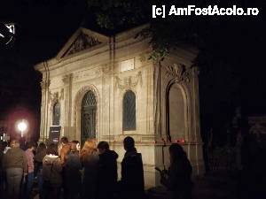 [P39] Cimitirul Bellu - Capela Marghiloman » foto by Dragoș_MD
 - 
<span class="allrVoted glyphicon glyphicon-heart hidden" id="av510417"></span>
<a class="m-l-10 hidden" id="sv510417" onclick="voting_Foto_DelVot(,510417,5895)" role="button">șterge vot <span class="glyphicon glyphicon-remove"></span></a>
<a id="v9510417" class=" c-red"  onclick="voting_Foto_SetVot(510417)" role="button"><span class="glyphicon glyphicon-heart-empty"></span> <b>LIKE</b> = Votează poza</a> <img class="hidden"  id="f510417W9" src="/imagini/loader.gif" border="0" /><span class="AjErrMes hidden" id="e510417ErM"></span>