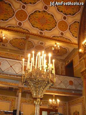[P12] Bucuresti - Muzeul Holocaustului din Sinagoga Mare » foto by Diaura*
 - 
<span class="allrVoted glyphicon glyphicon-heart hidden" id="av378637"></span>
<a class="m-l-10 hidden" id="sv378637" onclick="voting_Foto_DelVot(,378637,5895)" role="button">șterge vot <span class="glyphicon glyphicon-remove"></span></a>
<a id="v9378637" class=" c-red"  onclick="voting_Foto_SetVot(378637)" role="button"><span class="glyphicon glyphicon-heart-empty"></span> <b>LIKE</b> = Votează poza</a> <img class="hidden"  id="f378637W9" src="/imagini/loader.gif" border="0" /><span class="AjErrMes hidden" id="e378637ErM"></span>
