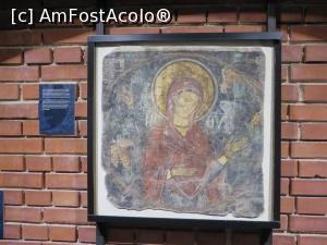 [P06] Maica Domnului (parte a Icoanei Deisis) - Mănăstirea Văcărești.  » foto by tata123 🔱
 - 
<span class="allrVoted glyphicon glyphicon-heart hidden" id="av930946"></span>
<a class="m-l-10 hidden" id="sv930946" onclick="voting_Foto_DelVot(,930946,5895)" role="button">șterge vot <span class="glyphicon glyphicon-remove"></span></a>
<a id="v9930946" class=" c-red"  onclick="voting_Foto_SetVot(930946)" role="button"><span class="glyphicon glyphicon-heart-empty"></span> <b>LIKE</b> = Votează poza</a> <img class="hidden"  id="f930946W9" src="/imagini/loader.gif" border="0" /><span class="AjErrMes hidden" id="e930946ErM"></span>