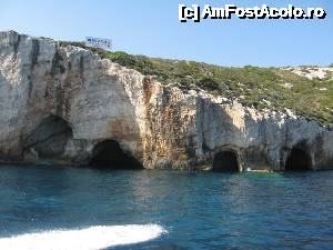 [P02] Blue caves - pot fi admirate în drum spre plaja NAVAGIO - un vis o baie în apa aceea albastră!  » foto by savo
 - 
<span class="allrVoted glyphicon glyphicon-heart hidden" id="av487531"></span>
<a class="m-l-10 hidden" id="sv487531" onclick="voting_Foto_DelVot(,487531,5901)" role="button">șterge vot <span class="glyphicon glyphicon-remove"></span></a>
<a id="v9487531" class=" c-red"  onclick="voting_Foto_SetVot(487531)" role="button"><span class="glyphicon glyphicon-heart-empty"></span> <b>LIKE</b> = Votează poza</a> <img class="hidden"  id="f487531W9" src="/imagini/loader.gif" border="0" /><span class="AjErrMes hidden" id="e487531ErM"></span>