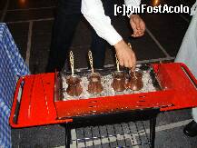 [P49] cafea la restaurantul barbeque. » foto by manuta_1969
 - 
<span class="allrVoted glyphicon glyphicon-heart hidden" id="av235142"></span>
<a class="m-l-10 hidden" id="sv235142" onclick="voting_Foto_DelVot(,235142,5920)" role="button">șterge vot <span class="glyphicon glyphicon-remove"></span></a>
<a id="v9235142" class=" c-red"  onclick="voting_Foto_SetVot(235142)" role="button"><span class="glyphicon glyphicon-heart-empty"></span> <b>LIKE</b> = Votează poza</a> <img class="hidden"  id="f235142W9" src="/imagini/loader.gif" border="0" /><span class="AjErrMes hidden" id="e235142ErM"></span>