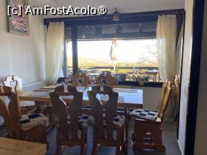 [P04] Restaurantul pensiunii Ursuleț Bran - interior » foto by nicole33
 - 
<span class="allrVoted glyphicon glyphicon-heart hidden" id="av1456328"></span>
<a class="m-l-10 hidden" id="sv1456328" onclick="voting_Foto_DelVot(,1456328,5977)" role="button">șterge vot <span class="glyphicon glyphicon-remove"></span></a>
<a id="v91456328" class=" c-red"  onclick="voting_Foto_SetVot(1456328)" role="button"><span class="glyphicon glyphicon-heart-empty"></span> <b>LIKE</b> = Votează poza</a> <img class="hidden"  id="f1456328W9" src="/imagini/loader.gif" border="0" /><span class="AjErrMes hidden" id="e1456328ErM"></span>