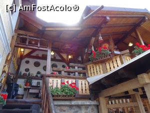 [P18] Și terasa de sus era frumos decorată. » foto by tata123 🔱
 - 
<span class="allrVoted glyphicon glyphicon-heart hidden" id="av1187224"></span>
<a class="m-l-10 hidden" id="sv1187224" onclick="voting_Foto_DelVot(,1187224,5977)" role="button">șterge vot <span class="glyphicon glyphicon-remove"></span></a>
<a id="v91187224" class=" c-red"  onclick="voting_Foto_SetVot(1187224)" role="button"><span class="glyphicon glyphicon-heart-empty"></span> <b>LIKE</b> = Votează poza</a> <img class="hidden"  id="f1187224W9" src="/imagini/loader.gif" border="0" /><span class="AjErrMes hidden" id="e1187224ErM"></span>