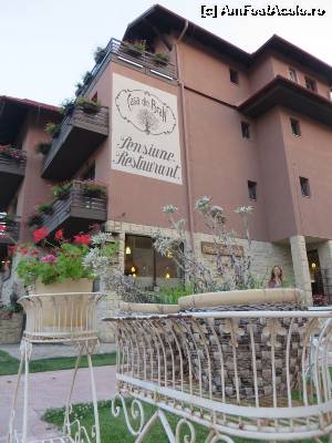 [P01] „Casa din Bran” - la parter restaurantul.  » foto by tata123 🔱
 - 
<span class="allrVoted glyphicon glyphicon-heart hidden" id="av664811"></span>
<a class="m-l-10 hidden" id="sv664811" onclick="voting_Foto_DelVot(,664811,5977)" role="button">șterge vot <span class="glyphicon glyphicon-remove"></span></a>
<a id="v9664811" class=" c-red"  onclick="voting_Foto_SetVot(664811)" role="button"><span class="glyphicon glyphicon-heart-empty"></span> <b>LIKE</b> = Votează poza</a> <img class="hidden"  id="f664811W9" src="/imagini/loader.gif" border="0" /><span class="AjErrMes hidden" id="e664811ErM"></span>