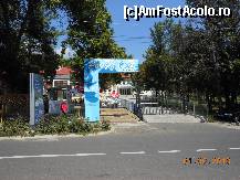 [P12] Sărata Monteoru - Intrarea la Piscina Ceres.  » foto by iulianic
 - 
<span class="allrVoted glyphicon glyphicon-heart hidden" id="av467265"></span>
<a class="m-l-10 hidden" id="sv467265" onclick="voting_Foto_DelVot(,467265,5979)" role="button">șterge vot <span class="glyphicon glyphicon-remove"></span></a>
<a id="v9467265" class=" c-red"  onclick="voting_Foto_SetVot(467265)" role="button"><span class="glyphicon glyphicon-heart-empty"></span> <b>LIKE</b> = Votează poza</a> <img class="hidden"  id="f467265W9" src="/imagini/loader.gif" border="0" /><span class="AjErrMes hidden" id="e467265ErM"></span>