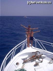 [P10] Cu vaporasul pe Marea Rosie... Cred ca vazusem filmul 'Titanic' sau ma insel?! » foto by IUBONI
 - 
<span class="allrVoted glyphicon glyphicon-heart hidden" id="av82600"></span>
<a class="m-l-10 hidden" id="sv82600" onclick="voting_Foto_DelVot(,82600,5993)" role="button">șterge vot <span class="glyphicon glyphicon-remove"></span></a>
<a id="v982600" class=" c-red"  onclick="voting_Foto_SetVot(82600)" role="button"><span class="glyphicon glyphicon-heart-empty"></span> <b>LIKE</b> = Votează poza</a> <img class="hidden"  id="f82600W9" src="/imagini/loader.gif" border="0" /><span class="AjErrMes hidden" id="e82600ErM"></span>