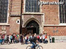 [P10] intrarea in Bazilica Sfanta Maria, cea mai frumoasa si impunatoare din Cracovia » foto by ceasornicarul
 - 
<span class="allrVoted glyphicon glyphicon-heart hidden" id="av211454"></span>
<a class="m-l-10 hidden" id="sv211454" onclick="voting_Foto_DelVot(,211454,5995)" role="button">șterge vot <span class="glyphicon glyphicon-remove"></span></a>
<a id="v9211454" class=" c-red"  onclick="voting_Foto_SetVot(211454)" role="button"><span class="glyphicon glyphicon-heart-empty"></span> <b>LIKE</b> = Votează poza</a> <img class="hidden"  id="f211454W9" src="/imagini/loader.gif" border="0" /><span class="AjErrMes hidden" id="e211454ErM"></span>