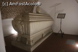 [P15] Kraków, Biserica Sf. Petru și Pavel, Panteon - Mormântul lui Andrzej Trzebicki, episcop al Cracoviei (1607-1679) » foto by mprofeanu
 - 
<span class="allrVoted glyphicon glyphicon-heart hidden" id="av1337643"></span>
<a class="m-l-10 hidden" id="sv1337643" onclick="voting_Foto_DelVot(,1337643,5995)" role="button">șterge vot <span class="glyphicon glyphicon-remove"></span></a>
<a id="v91337643" class=" c-red"  onclick="voting_Foto_SetVot(1337643)" role="button"><span class="glyphicon glyphicon-heart-empty"></span> <b>LIKE</b> = Votează poza</a> <img class="hidden"  id="f1337643W9" src="/imagini/loader.gif" border="0" /><span class="AjErrMes hidden" id="e1337643ErM"></span>