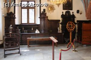[P40] Kraków, Muzeul Universității Jagiellone, Biblioteca(Libraria), Sfera armilară, copie a celei folosite de Nicolaus Copernic și Suportul rotativ pentru cărți » foto by mprofeanu
 - 
<span class="allrVoted glyphicon glyphicon-heart hidden" id="av1337668"></span>
<a class="m-l-10 hidden" id="sv1337668" onclick="voting_Foto_DelVot(,1337668,5995)" role="button">șterge vot <span class="glyphicon glyphicon-remove"></span></a>
<a id="v91337668" class=" c-red"  onclick="voting_Foto_SetVot(1337668)" role="button"><span class="glyphicon glyphicon-heart-empty"></span> <b>LIKE</b> = Votează poza</a> <img class="hidden"  id="f1337668W9" src="/imagini/loader.gif" border="0" /><span class="AjErrMes hidden" id="e1337668ErM"></span>