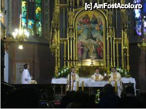 [P19] Preoţii care oficiau slujba în Biserica Franciscană » foto by iccata
 - 
<span class="allrVoted glyphicon glyphicon-heart hidden" id="av454242"></span>
<a class="m-l-10 hidden" id="sv454242" onclick="voting_Foto_DelVot(,454242,5995)" role="button">șterge vot <span class="glyphicon glyphicon-remove"></span></a>
<a id="v9454242" class=" c-red"  onclick="voting_Foto_SetVot(454242)" role="button"><span class="glyphicon glyphicon-heart-empty"></span> <b>LIKE</b> = Votează poza</a> <img class="hidden"  id="f454242W9" src="/imagini/loader.gif" border="0" /><span class="AjErrMes hidden" id="e454242ErM"></span>