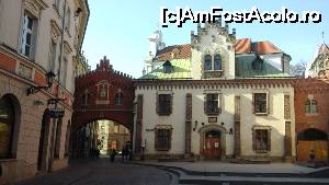 [P14] Zona Florianska » foto by monaca
 - 
<span class="allrVoted glyphicon glyphicon-heart hidden" id="av697040"></span>
<a class="m-l-10 hidden" id="sv697040" onclick="voting_Foto_DelVot(,697040,5995)" role="button">șterge vot <span class="glyphicon glyphicon-remove"></span></a>
<a id="v9697040" class=" c-red"  onclick="voting_Foto_SetVot(697040)" role="button"><span class="glyphicon glyphicon-heart-empty"></span> <b>LIKE</b> = Votează poza</a> <img class="hidden"  id="f697040W9" src="/imagini/loader.gif" border="0" /><span class="AjErrMes hidden" id="e697040ErM"></span>