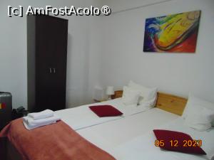 [P04] interior camera » foto by Yolanda
 - 
<span class="allrVoted glyphicon glyphicon-heart hidden" id="av1407048"></span>
<a class="m-l-10 hidden" id="sv1407048" onclick="voting_Foto_DelVot(,1407048,6030)" role="button">șterge vot <span class="glyphicon glyphicon-remove"></span></a>
<a id="v91407048" class=" c-red"  onclick="voting_Foto_SetVot(1407048)" role="button"><span class="glyphicon glyphicon-heart-empty"></span> <b>LIKE</b> = Votează poza</a> <img class="hidden"  id="f1407048W9" src="/imagini/loader.gif" border="0" /><span class="AjErrMes hidden" id="e1407048ErM"></span>