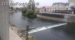 [P23] Crișul Repede în Piața Unirii din Oradea » foto by Mioritik
 - 
<span class="allrVoted glyphicon glyphicon-heart hidden" id="av1399883"></span>
<a class="m-l-10 hidden" id="sv1399883" onclick="voting_Foto_DelVot(,1399883,6032)" role="button">șterge vot <span class="glyphicon glyphicon-remove"></span></a>
<a id="v91399883" class=" c-red"  onclick="voting_Foto_SetVot(1399883)" role="button"><span class="glyphicon glyphicon-heart-empty"></span> <b>LIKE</b> = Votează poza</a> <img class="hidden"  id="f1399883W9" src="/imagini/loader.gif" border="0" /><span class="AjErrMes hidden" id="e1399883ErM"></span>