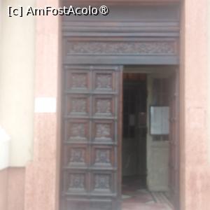 [P30] Biserica cu lună din Oradea » foto by Mioritik
 - 
<span class="allrVoted glyphicon glyphicon-heart hidden" id="av1400094"></span>
<a class="m-l-10 hidden" id="sv1400094" onclick="voting_Foto_DelVot(,1400094,6032)" role="button">șterge vot <span class="glyphicon glyphicon-remove"></span></a>
<a id="v91400094" class=" c-red"  onclick="voting_Foto_SetVot(1400094)" role="button"><span class="glyphicon glyphicon-heart-empty"></span> <b>LIKE</b> = Votează poza</a> <img class="hidden"  id="f1400094W9" src="/imagini/loader.gif" border="0" /><span class="AjErrMes hidden" id="e1400094ErM"></span>