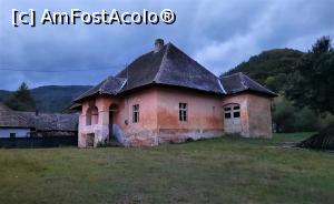 [P11] Fostul post de grăniceri - vedere din stradă » foto by BOGDAN DSN
 - 
<span class="allrVoted glyphicon glyphicon-heart hidden" id="av1223058"></span>
<a class="m-l-10 hidden" id="sv1223058" onclick="voting_Foto_DelVot(,1223058,6050)" role="button">șterge vot <span class="glyphicon glyphicon-remove"></span></a>
<a id="v91223058" class=" c-red"  onclick="voting_Foto_SetVot(1223058)" role="button"><span class="glyphicon glyphicon-heart-empty"></span> <b>LIKE</b> = Votează poza</a> <img class="hidden"  id="f1223058W9" src="/imagini/loader.gif" border="0" /><span class="AjErrMes hidden" id="e1223058ErM"></span>