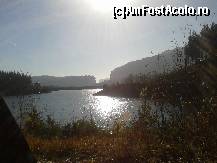 [P14] Lacul Bolboci văzut de pe noul drum asfaltat.  » foto by albena
 - 
<span class="allrVoted glyphicon glyphicon-heart hidden" id="av480655"></span>
<a class="m-l-10 hidden" id="sv480655" onclick="voting_Foto_DelVot(,480655,6055)" role="button">șterge vot <span class="glyphicon glyphicon-remove"></span></a>
<a id="v9480655" class=" c-red"  onclick="voting_Foto_SetVot(480655)" role="button"><span class="glyphicon glyphicon-heart-empty"></span> <b>LIKE</b> = Votează poza</a> <img class="hidden"  id="f480655W9" src="/imagini/loader.gif" border="0" /><span class="AjErrMes hidden" id="e480655ErM"></span>