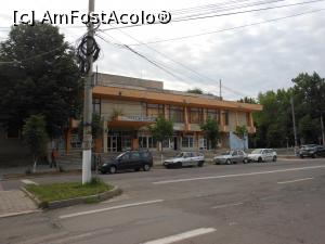 [P02] Slobozia - Casa de Cultură a Sindicatelor.  » foto by iulianic
 - 
<span class="allrVoted glyphicon glyphicon-heart hidden" id="av980160"></span>
<a class="m-l-10 hidden" id="sv980160" onclick="voting_Foto_DelVot(,980160,6062)" role="button">șterge vot <span class="glyphicon glyphicon-remove"></span></a>
<a id="v9980160" class=" c-red"  onclick="voting_Foto_SetVot(980160)" role="button"><span class="glyphicon glyphicon-heart-empty"></span> <b>LIKE</b> = Votează poza</a> <img class="hidden"  id="f980160W9" src="/imagini/loader.gif" border="0" /><span class="AjErrMes hidden" id="e980160ErM"></span>