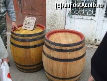 [P07] pentru ca totul este varza, trebuie sa fie si butoi » foto by valimi
 - 
<span class="allrVoted glyphicon glyphicon-heart hidden" id="av144097"></span>
<a class="m-l-10 hidden" id="sv144097" onclick="voting_Foto_DelVot(,144097,6062)" role="button">șterge vot <span class="glyphicon glyphicon-remove"></span></a>
<a id="v9144097" class=" c-red"  onclick="voting_Foto_SetVot(144097)" role="button"><span class="glyphicon glyphicon-heart-empty"></span> <b>LIKE</b> = Votează poza</a> <img class="hidden"  id="f144097W9" src="/imagini/loader.gif" border="0" /><span class="AjErrMes hidden" id="e144097ErM"></span>