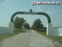 [P01] poarta si drumul ce duce la Parcul Hermes » foto by valimi
 - 
<span class="allrVoted glyphicon glyphicon-heart hidden" id="av85517"></span>
<a class="m-l-10 hidden" id="sv85517" onclick="voting_Foto_DelVot(,85517,6062)" role="button">șterge vot <span class="glyphicon glyphicon-remove"></span></a>
<a id="v985517" class=" c-red"  onclick="voting_Foto_SetVot(85517)" role="button"><span class="glyphicon glyphicon-heart-empty"></span> <b>LIKE</b> = Votează poza</a> <img class="hidden"  id="f85517W9" src="/imagini/loader.gif" border="0" /><span class="AjErrMes hidden" id="e85517ErM"></span>