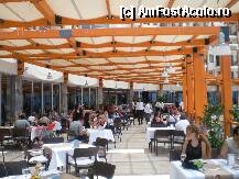 [P25] Kefaluka - la restaurantul principal, pe terasa » foto by presario
 - 
<span class="allrVoted glyphicon glyphicon-heart hidden" id="av84649"></span>
<a class="m-l-10 hidden" id="sv84649" onclick="voting_Foto_DelVot(,84649,6065)" role="button">șterge vot <span class="glyphicon glyphicon-remove"></span></a>
<a id="v984649" class=" c-red"  onclick="voting_Foto_SetVot(84649)" role="button"><span class="glyphicon glyphicon-heart-empty"></span> <b>LIKE</b> = Votează poza</a> <img class="hidden"  id="f84649W9" src="/imagini/loader.gif" border="0" /><span class="AjErrMes hidden" id="e84649ErM"></span>