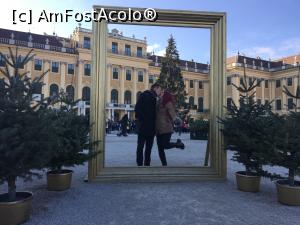 [P06] Targ de Craciun din fata palatului Schonbrunn » foto by Iree
 - 
<span class="allrVoted glyphicon glyphicon-heart hidden" id="av931587"></span>
<a class="m-l-10 hidden" id="sv931587" onclick="voting_Foto_DelVot(,931587,6087)" role="button">șterge vot <span class="glyphicon glyphicon-remove"></span></a>
<a id="v9931587" class=" c-red"  onclick="voting_Foto_SetVot(931587)" role="button"><span class="glyphicon glyphicon-heart-empty"></span> <b>LIKE</b> = Votează poza</a> <img class="hidden"  id="f931587W9" src="/imagini/loader.gif" border="0" /><span class="AjErrMes hidden" id="e931587ErM"></span>