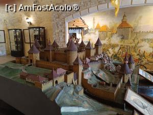 [P19] Cetatea Tighina - Bender, Muzeul de Istorie fosta Pivniță de praf de pușcă, Macheta Cetății » foto by mprofeanu
 - 
<span class="allrVoted glyphicon glyphicon-heart hidden" id="av1510441"></span>
<a class="m-l-10 hidden" id="sv1510441" onclick="voting_Foto_DelVot(,1510441,6113)" role="button">șterge vot <span class="glyphicon glyphicon-remove"></span></a>
<a id="v91510441" class=" c-red"  onclick="voting_Foto_SetVot(1510441)" role="button"><span class="glyphicon glyphicon-heart-empty"></span> <b>LIKE</b> = Votează poza</a> <img class="hidden"  id="f1510441W9" src="/imagini/loader.gif" border="0" /><span class="AjErrMes hidden" id="e1510441ErM"></span>
