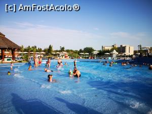 [P23] Piscina cu valuri de la zona VIP » foto by crismis
 - 
<span class="allrVoted glyphicon glyphicon-heart hidden" id="av1330490"></span>
<a class="m-l-10 hidden" id="sv1330490" onclick="voting_Foto_DelVot(,1330490,6135)" role="button">șterge vot <span class="glyphicon glyphicon-remove"></span></a>
<a id="v91330490" class=" c-red"  onclick="voting_Foto_SetVot(1330490)" role="button"><span class="glyphicon glyphicon-heart-empty"></span> <b>LIKE</b> = Votează poza</a> <img class="hidden"  id="f1330490W9" src="/imagini/loader.gif" border="0" /><span class="AjErrMes hidden" id="e1330490ErM"></span>