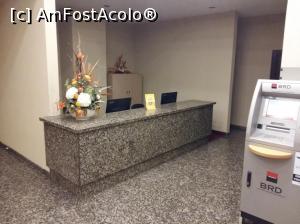 [P13] Clermont Hotel - bancomatul și colțul de internet » foto by Dragoș_MD
 - 
<span class="allrVoted glyphicon glyphicon-heart hidden" id="av813232"></span>
<a class="m-l-10 hidden" id="sv813232" onclick="voting_Foto_DelVot(,813232,6148)" role="button">șterge vot <span class="glyphicon glyphicon-remove"></span></a>
<a id="v9813232" class=" c-red"  onclick="voting_Foto_SetVot(813232)" role="button"><span class="glyphicon glyphicon-heart-empty"></span> <b>LIKE</b> = Votează poza</a> <img class="hidden"  id="f813232W9" src="/imagini/loader.gif" border="0" /><span class="AjErrMes hidden" id="e813232ErM"></span>