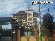 [P32] Hanul Găzarilor de lângă stadionul Ilie Oană pe strada Mihai Bravu » foto by RobertCodescu
 - 
<span class="allrVoted glyphicon glyphicon-heart hidden" id="av132280"></span>
<a class="m-l-10 hidden" id="sv132280" onclick="voting_Foto_DelVot(,132280,6204)" role="button">șterge vot <span class="glyphicon glyphicon-remove"></span></a>
<a id="v9132280" class=" c-red"  onclick="voting_Foto_SetVot(132280)" role="button"><span class="glyphicon glyphicon-heart-empty"></span> <b>LIKE</b> = Votează poza</a> <img class="hidden"  id="f132280W9" src="/imagini/loader.gif" border="0" /><span class="AjErrMes hidden" id="e132280ErM"></span>