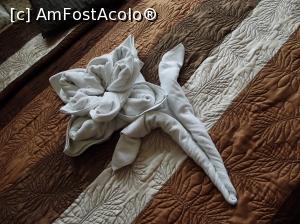 [P14] O alta surpriza - o floricica, tot din prosoapele proaspat schimbate » foto by ascent
 - 
<span class="allrVoted glyphicon glyphicon-heart hidden" id="av989939"></span>
<a class="m-l-10 hidden" id="sv989939" onclick="voting_Foto_DelVot(,989939,6318)" role="button">șterge vot <span class="glyphicon glyphicon-remove"></span></a>
<a id="v9989939" class=" c-red"  onclick="voting_Foto_SetVot(989939)" role="button"><span class="glyphicon glyphicon-heart-empty"></span> <b>LIKE</b> = Votează poza</a> <img class="hidden"  id="f989939W9" src="/imagini/loader.gif" border="0" /><span class="AjErrMes hidden" id="e989939ErM"></span>