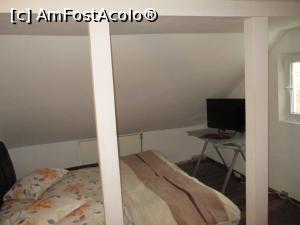 [P01] Cazare intr-o camera de mansarda, total diferita fata de oferta camerelor aflata pe site-uri.  » foto by Carmensiatat
 - 
<span class="allrVoted glyphicon glyphicon-heart hidden" id="av1046205"></span>
<a class="m-l-10 hidden" id="sv1046205" onclick="voting_Foto_DelVot(,1046205,6338)" role="button">șterge vot <span class="glyphicon glyphicon-remove"></span></a>
<a id="v91046205" class=" c-red"  onclick="voting_Foto_SetVot(1046205)" role="button"><span class="glyphicon glyphicon-heart-empty"></span> <b>LIKE</b> = Votează poza</a> <img class="hidden"  id="f1046205W9" src="/imagini/loader.gif" border="0" /><span class="AjErrMes hidden" id="e1046205ErM"></span>