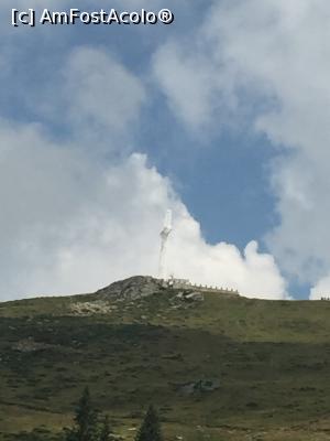 [P10] Crucea alba metalica de pe Muntele Mic » foto by Dan&Ema
 - 
<span class="allrVoted glyphicon glyphicon-heart hidden" id="av788229"></span>
<a class="m-l-10 hidden" id="sv788229" onclick="voting_Foto_DelVot(,788229,6368)" role="button">șterge vot <span class="glyphicon glyphicon-remove"></span></a>
<a id="v9788229" class=" c-red"  onclick="voting_Foto_SetVot(788229)" role="button"><span class="glyphicon glyphicon-heart-empty"></span> <b>LIKE</b> = Votează poza</a> <img class="hidden"  id="f788229W9" src="/imagini/loader.gif" border="0" /><span class="AjErrMes hidden" id="e788229ErM"></span>
