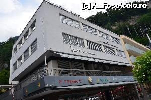 [P17] Vaduz, Liechtenstein. Pietonalul central, branduri...  » foto by unq
 - 
<span class="allrVoted glyphicon glyphicon-heart hidden" id="av479132"></span>
<a class="m-l-10 hidden" id="sv479132" onclick="voting_Foto_DelVot(,479132,6372)" role="button">șterge vot <span class="glyphicon glyphicon-remove"></span></a>
<a id="v9479132" class=" c-red"  onclick="voting_Foto_SetVot(479132)" role="button"><span class="glyphicon glyphicon-heart-empty"></span> <b>LIKE</b> = Votează poza</a> <img class="hidden"  id="f479132W9" src="/imagini/loader.gif" border="0" /><span class="AjErrMes hidden" id="e479132ErM"></span>