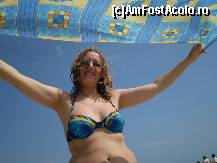 [P06] Ce frumos e la plajă în PESCARA când are cine să-ţi ţină umbră !!! » foto by RobertCodescu
 - 
<span class="allrVoted glyphicon glyphicon-heart hidden" id="av97660"></span>
<a class="m-l-10 hidden" id="sv97660" onclick="voting_Foto_DelVot(,97660,6384)" role="button">șterge vot <span class="glyphicon glyphicon-remove"></span></a>
<a id="v997660" class=" c-red"  onclick="voting_Foto_SetVot(97660)" role="button"><span class="glyphicon glyphicon-heart-empty"></span> <b>LIKE</b> = Votează poza</a> <img class="hidden"  id="f97660W9" src="/imagini/loader.gif" border="0" /><span class="AjErrMes hidden" id="e97660ErM"></span>
