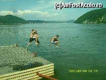 [P03] la innot :)era prea cald afara... » foto by oana_b47
 - 
<span class="allrVoted glyphicon glyphicon-heart hidden" id="av112988"></span>
<a class="m-l-10 hidden" id="sv112988" onclick="voting_Foto_DelVot(,112988,6432)" role="button">șterge vot <span class="glyphicon glyphicon-remove"></span></a>
<a id="v9112988" class=" c-red"  onclick="voting_Foto_SetVot(112988)" role="button"><span class="glyphicon glyphicon-heart-empty"></span> <b>LIKE</b> = Votează poza</a> <img class="hidden"  id="f112988W9" src="/imagini/loader.gif" border="0" /><span class="AjErrMes hidden" id="e112988ErM"></span>