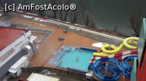 [P09] Una din piscinele exterioare cu topogane » foto by sebigeanina
 - 
<span class="allrVoted glyphicon glyphicon-heart hidden" id="av833726"></span>
<a class="m-l-10 hidden" id="sv833726" onclick="voting_Foto_DelVot(,833726,6480)" role="button">șterge vot <span class="glyphicon glyphicon-remove"></span></a>
<a id="v9833726" class=" c-red"  onclick="voting_Foto_SetVot(833726)" role="button"><span class="glyphicon glyphicon-heart-empty"></span> <b>LIKE</b> = Votează poza</a> <img class="hidden"  id="f833726W9" src="/imagini/loader.gif" border="0" /><span class="AjErrMes hidden" id="e833726ErM"></span>