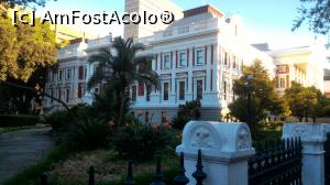 [P14] Cape Town - Parlamentul » foto by gf.feder
 - 
<span class="allrVoted glyphicon glyphicon-heart hidden" id="av836644"></span>
<a class="m-l-10 hidden" id="sv836644" onclick="voting_Foto_DelVot(,836644,6488)" role="button">șterge vot <span class="glyphicon glyphicon-remove"></span></a>
<a id="v9836644" class=" c-red"  onclick="voting_Foto_SetVot(836644)" role="button"><span class="glyphicon glyphicon-heart-empty"></span> <b>LIKE</b> = Votează poza</a> <img class="hidden"  id="f836644W9" src="/imagini/loader.gif" border="0" /><span class="AjErrMes hidden" id="e836644ErM"></span>